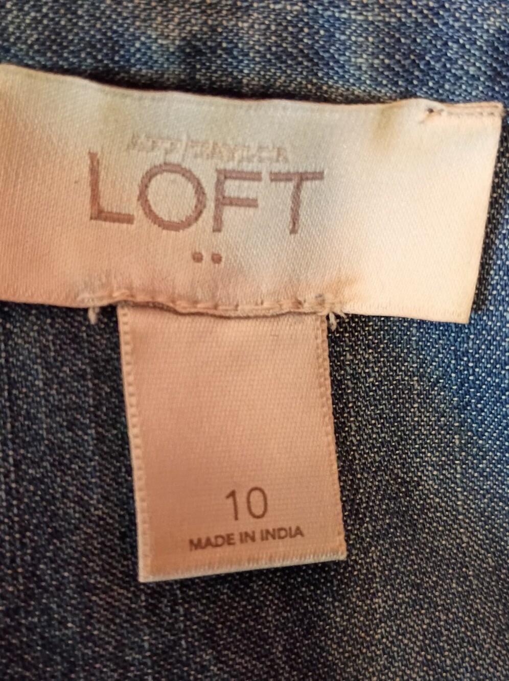 LOFT Ladies Chambray Denim Button-Front Midi Shirt Dress Sz 10 - Picture 7 of 7